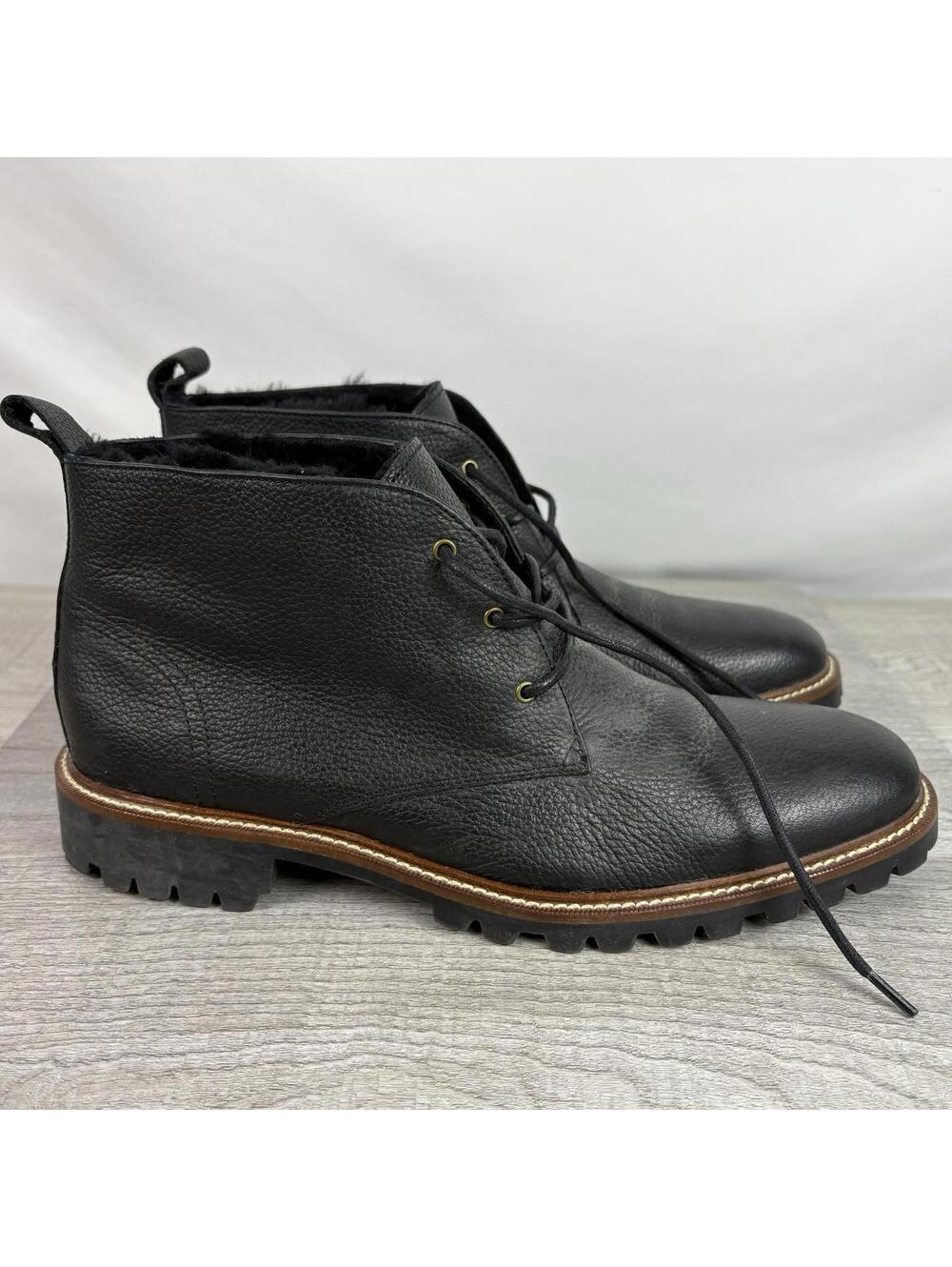 Men's NEW  BANANA REPUBLIC  Black Leather Chukka Boots - Size 9 - Picture 3 of 9